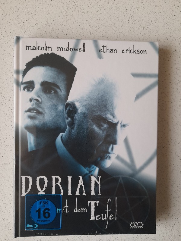 MEDIABOOK : DORIAN - CHRISTOPH WALTZ -99 St�ck