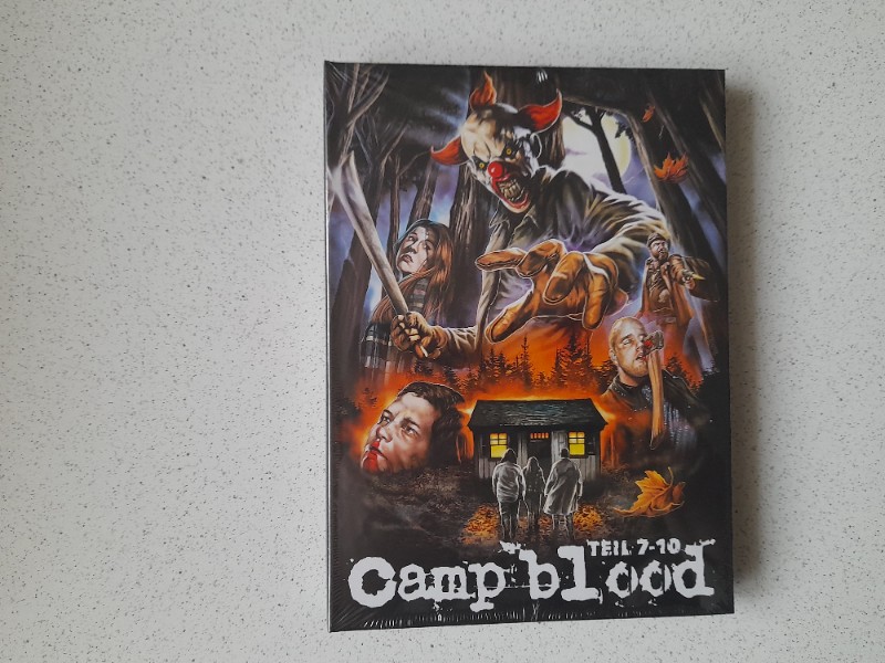 MEDIABOOK : CAMP BLOOD TEIL : 7 - 10 - 222 St�ck