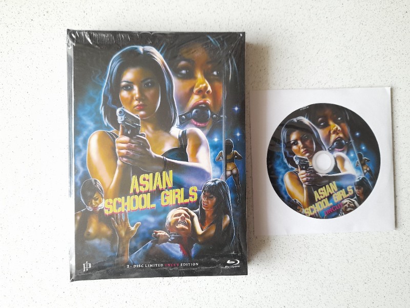 MEDIABOOK wattiert : ASIAN SCHOOL GIRLS- 333 St�ck