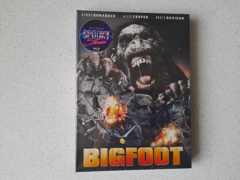 MEDIABOOK : BIGFOOT - ALICE COOPER -  55 St�cK