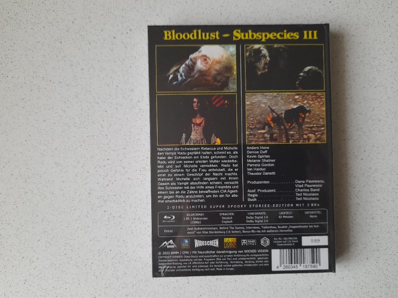 MEDIABOOK : BLOODLUST  -  111 St�cK