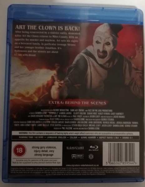 TERRIFIER  2   ( UNCUT )  ENGLISCHER  TON