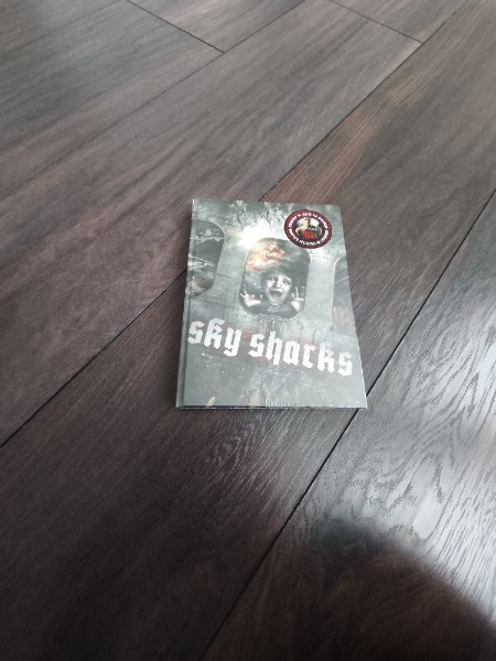 Sky sharks mediabook