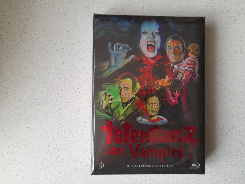 MEDIABOOK wattiert : TOTENTANZ DER VAMPIRE - 93