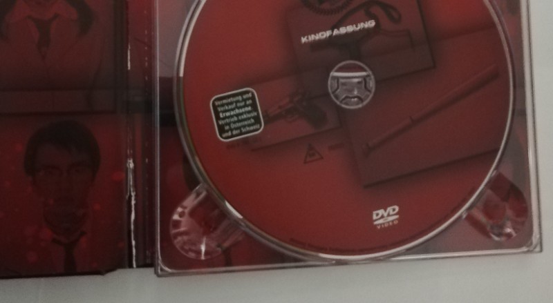 BATTLE  ROYALE  ( UNCUT ) MEDIABOOK