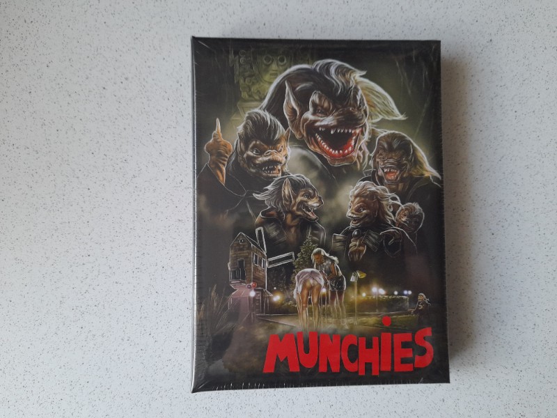 MEDIABOOK wattiert : MUNCHIES  - 333 Stück