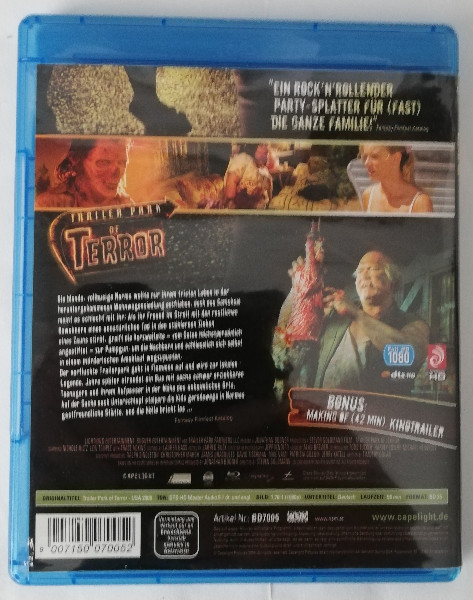 TRAILER PARK OF TERROR ( UNCUT )