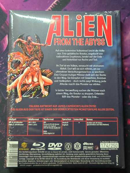 Alien from the Abyss MB Cover A OVP Melton Box