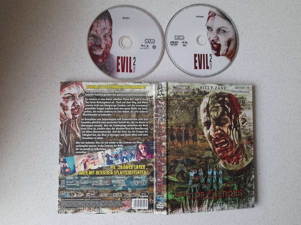 MEDIABOOK : EVIL