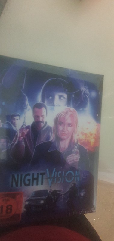 NIGHT VISION  WATTIERTES MEDIABOOK