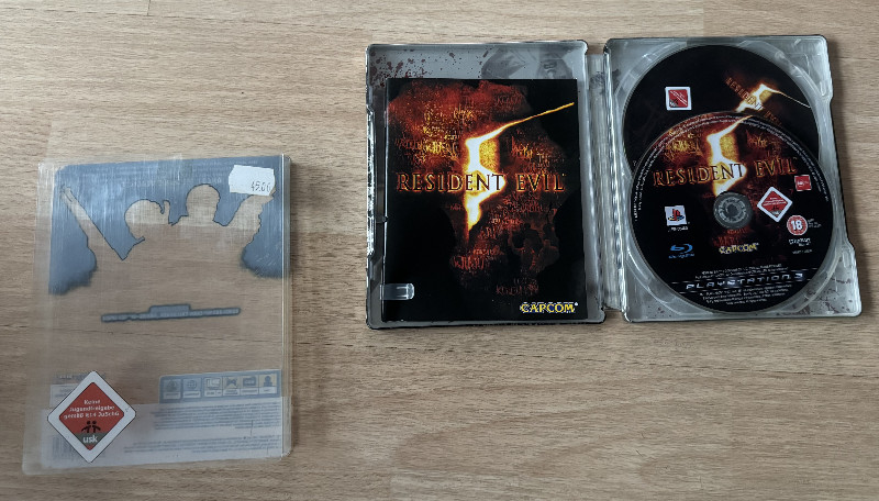 RESIDENT EVIL 5 - STEELBOOK -PS3