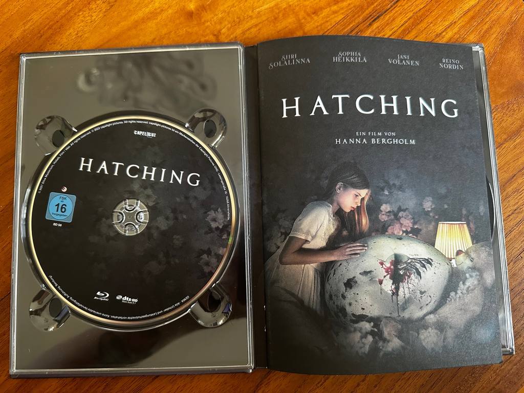 Hatching � FSK 18 � Mediabook