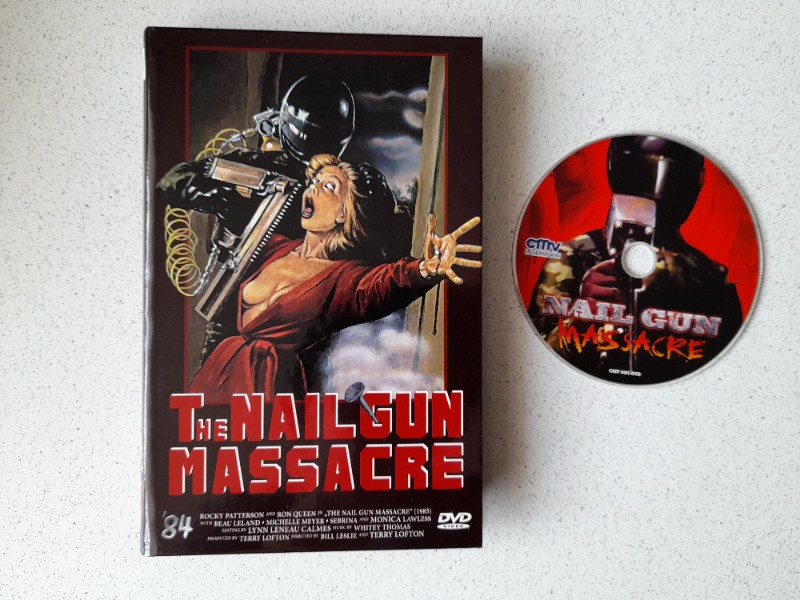 DVD-GROSSE-HARTBOX : THE NAILGUN MASSACRE - UNCUT
