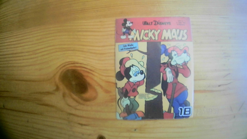 WALT DISNEY AUFKLEBER VON 1970, NR.15, NEUWERTIG