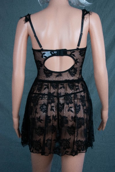 Nachthemd in Lederoptik mit String