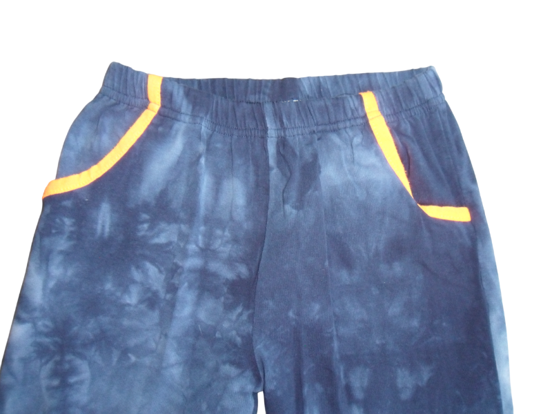 M�dchen Capri Hose Gr��e 11-12 Jahre ( 146/152 )