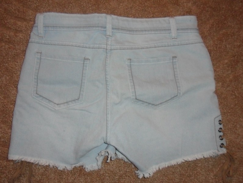 Jeansshorts f�r Damen mit Fransen Gr��e 38