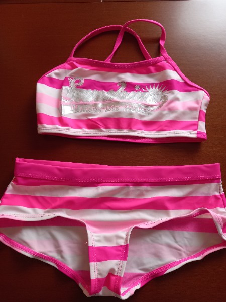 M�dchen Bikini, rosa-wei� gestreift, Gr��e 134/140